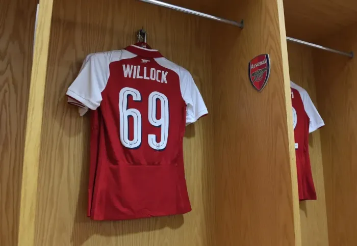 Framed Print : Joe Willock (Arsenal) shirt. Arsenal 1: 0 Doncaster Framed Print : Joe Willock (Arsenal) shirt. Arsenal 1: 0 Doncaster