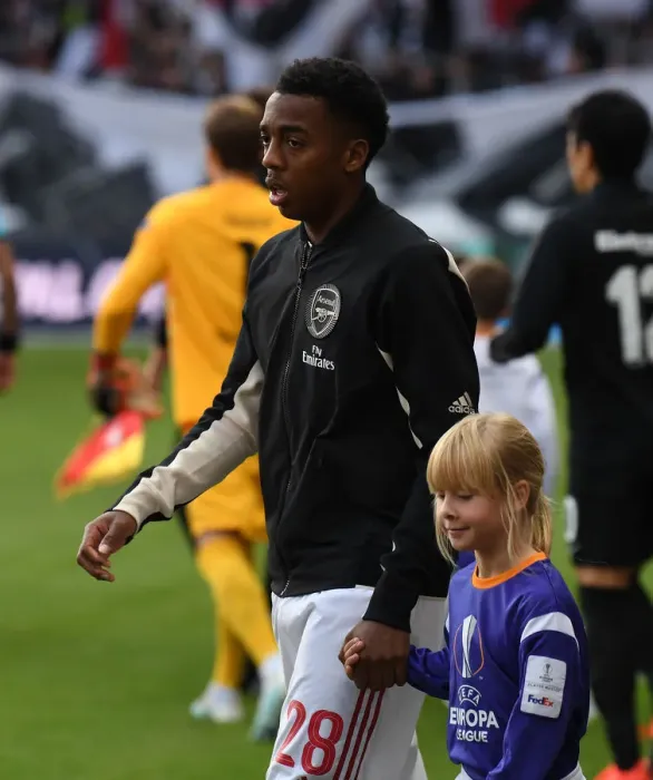 Framed Print : Joe Willock Gears Up: Arsenal's Star Ready for Eintracht Frankfurt Europa League Battle