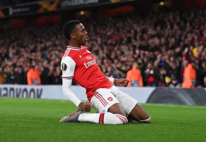 Framed Print : Joe Willock's Hat-Trick: Arsenal's Europa League Triumph over Standard Liege Framed Print : Joe Willock's Hat-Trick: Arsenal's Europa League Triumph over Standard Liege
