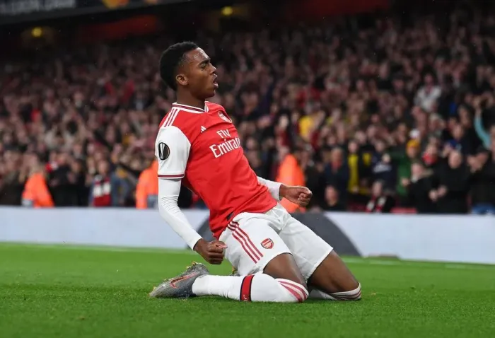 Framed Print : Joe Willock's Hat-Trick: Arsenal's Europa League Victory over Standard Liege