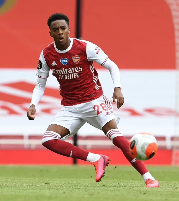 Framed Print : Joe Willock's Standout Performance: Arsenal's Commanding Victory Over Watford Framed Print : Joe Willock's Standout Performance: Arsenal's Commanding Victory Over Watford