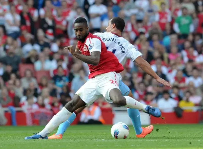 Framed Print : Johan Djourou (Arsenal) Gabriel Agbonlahor (Villa). Arsenal 3: 0 Aston Villa
