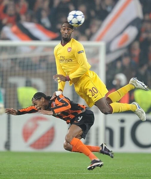 Johan Djourou (Arsenal) Luiz Adriano (Shakhtar). Shakhtar Donetsk 2: 1 Arsenal