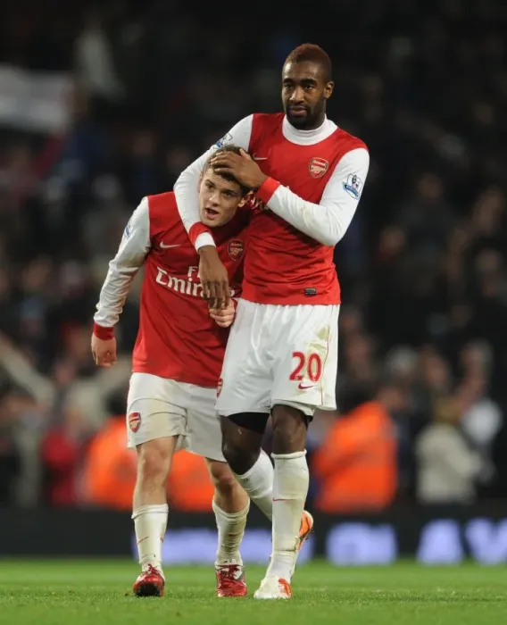 Framed Print : Johan Djourou and Jack Wilshere (Arsenal). Arsenal 3: 0 Ipswich Town (3: 1 agg)