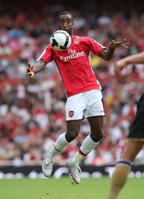 Framed Print : Johan Djourou Suffers Defeat: Arsenal 0-1 Juventus, Emirates Cup Day One