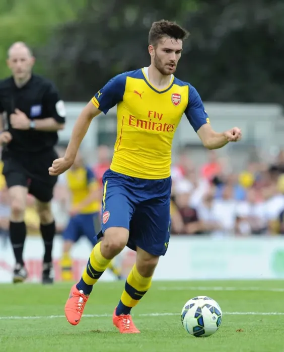 Framed Print : Jon Toral in Action: Arsenal's Pre-Season Friendly against Boreham Wood