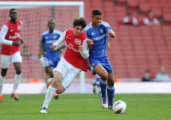 Framed Print : Jon Toral (Arsenal) Ruben Loftus-Cheek (Chelsea). Arsenal U18 1: 0 Chelsea U18 Framed Print : Jon Toral (Arsenal) Ruben Loftus-Cheek (Chelsea). Arsenal U18 1: 0 Chelsea U18