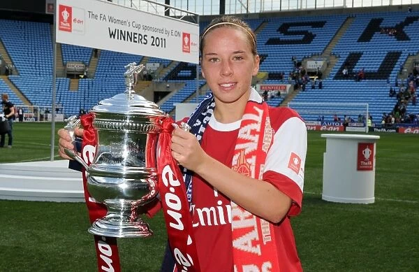 Jordan Nobbs (Arsenal) with the FA Cup Trophy. Arsenal Ladies 2:0 Bristol Academy