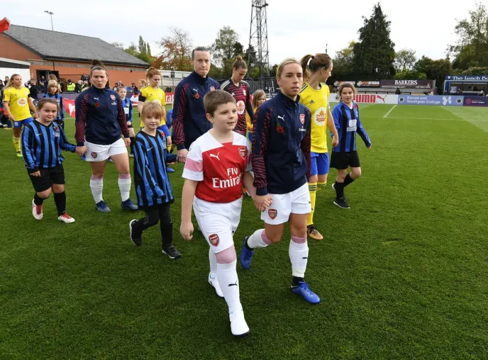 Framed Print : Jordan Nobbs Leads Arsenal Women Out against Birmingham Ladies in WSL Action