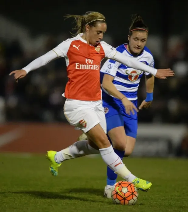 Framed Print : Jordan Nobbs vs. Lois Roche: A Fight for Supremacy in the WSL 1 Clash Between Arsenal Ladies and Reading FC Women
