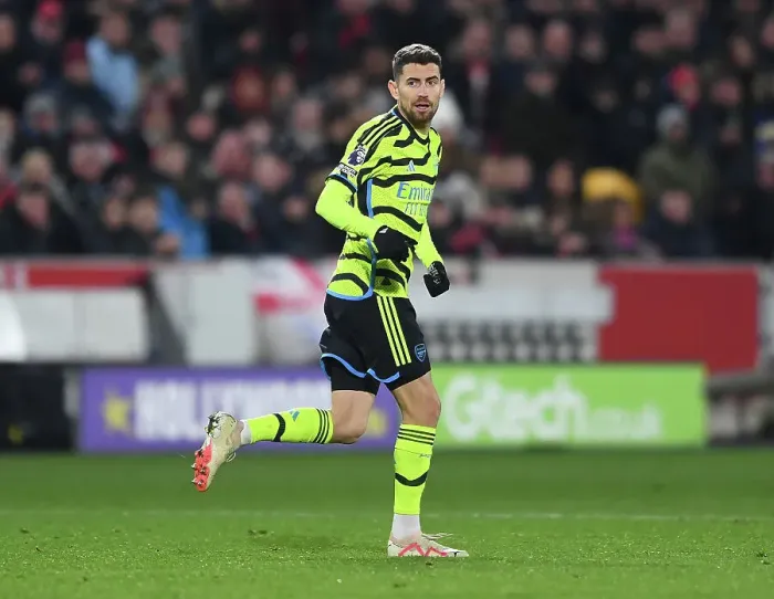 Framed Print : Jorginho in Action: Brentford vs Arsenal, Premier League 2023-24