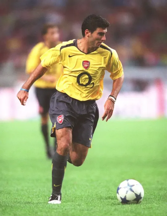 Framed Print : Jose Reyes in Action: Arsenal's Win against Ajax in Amsterdam Tournament (2005)