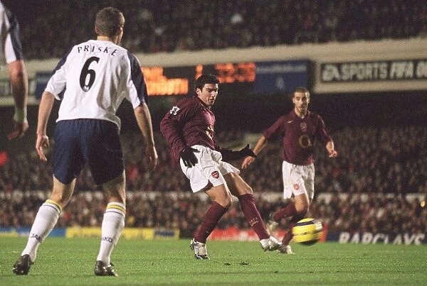 Jose Reyes Scores Arsenal's Second Goal: 4-0 Victory Over Portsmouth, FA Premiership, Arsenal Stadium, London, 2005