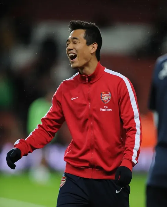 Framed Print : Ju Young Park Prepares for Arsenal-Tottenham FA Cup Clash Framed Print : Ju Young Park Prepares for Arsenal-Tottenham FA Cup Clash