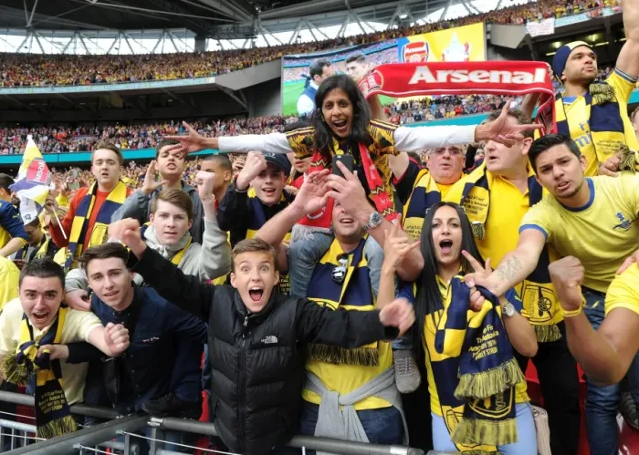 Framed Print : Jubilant Arsenal Fans Celebrate FA Cup Victory: Arsenal 4-0 Aston Villa, Wembley Stadium (FA Cup Final 2015)