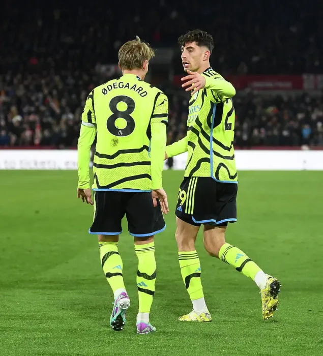 Framed Print : Jubilant Havertz and Odegaard: Arsenal's Unstoppable Duo Celebrates Goal vs Brentford, Premier League 2023-24