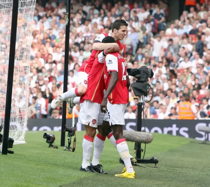 Framed Print : Julio Baptista celebrates scoring Arsenals 1st goal Framed Print : Julio Baptista celebrates scoring Arsenals 1st goal