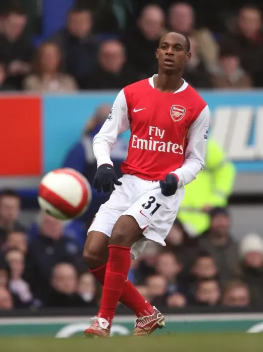 Framed Print : Justin Hoyte: Defending for Arsenal Against Everton at Goodison Park, March 18, 2007