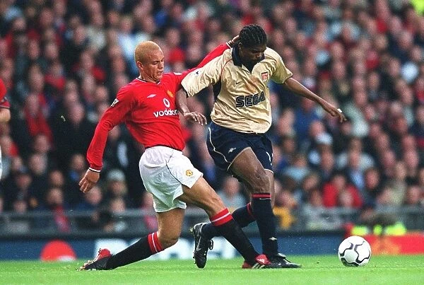 Kanu (Arsenal) Wes Brown (Manchester United). Manchester United 0: 1 Arsenal. F