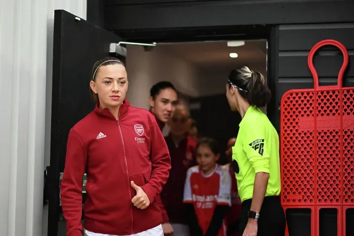 Framed Print : Katie McCabe Leads Arsenal in Barclays WSL Clash against West Ham United