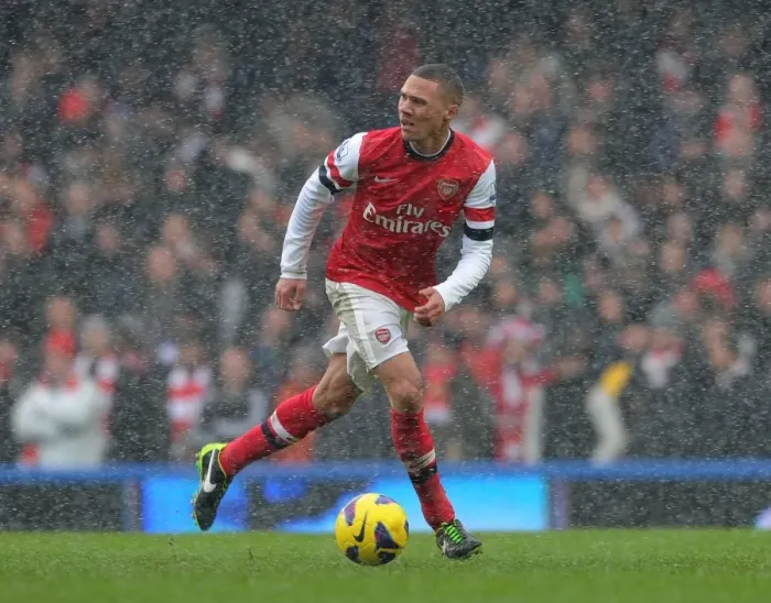 Framed Print : Kieran Gibbs in Action: Chelsea vs. Arsenal, Premier League 2012-13