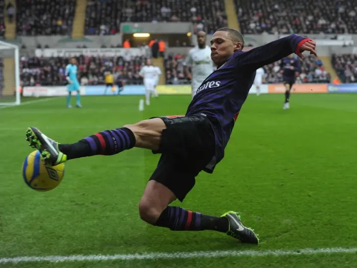 Framed Print : Kieran Gibbs in Action: FA Cup 3rd Round - Swansea vs Arsenal (2012-13) Framed Print : Kieran Gibbs in Action: FA Cup 3rd Round - Swansea vs Arsenal (2012-13)