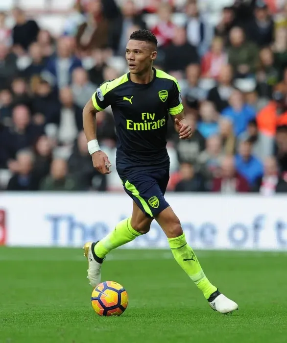 Framed Print : Kieran Gibbs in Action: Sunderland vs Arsenal, Premier League 2016-17