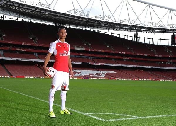 Kieran Gibbs (Arsenal). Arsenal 1st Team Photcall and Training Session. Emirates Stadium