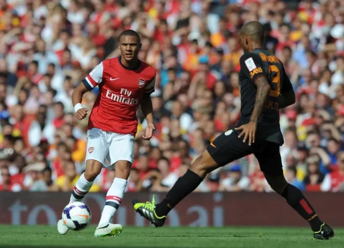Framed Print : Kieran Gibbs (Arsenal) Felipe Melo (Galatasaray). Arsenal 1: 2 Galatasaray. Emirates Cup Day Two Framed Print : Kieran Gibbs (Arsenal) Felipe Melo (Galatasaray). Arsenal 1: 2 Galatasaray. Emirates Cup Day Two