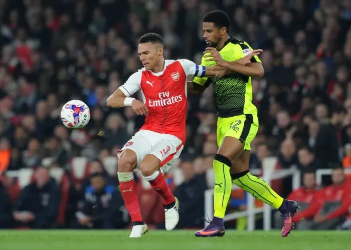 Framed Print : Kieran Gibbs (Arsenal) Garath McCleary (Reading). Arsenal 2: 0 Reading. EFL Cup 4th Round Framed Print : Kieran Gibbs (Arsenal) Garath McCleary (Reading). Arsenal 2: 0 Reading. EFL Cup 4th Round