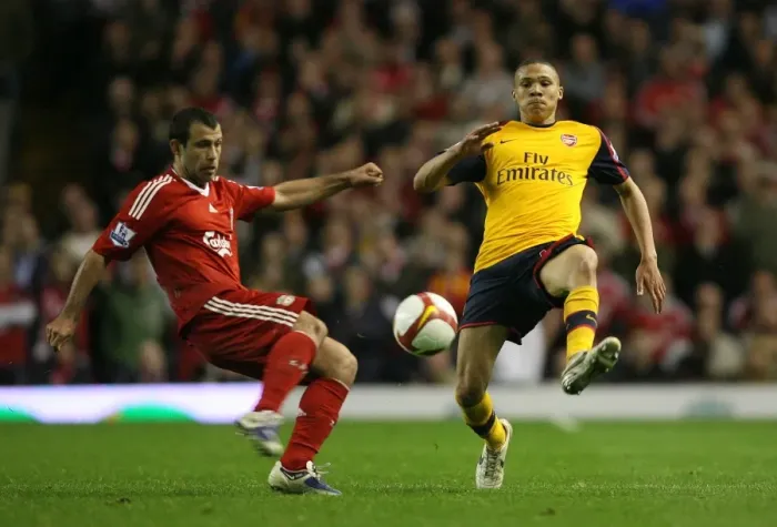 Framed Print : Kieran Gibbs (Liverpool) Javier Mascherano (Liverpool)