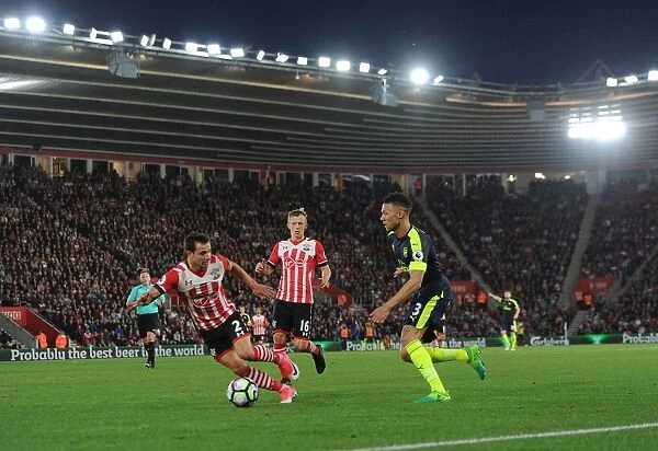 Kieran Gibbs Outmaneuvers Cedric: Southampton vs. Arsenal, Premier League 2016-17