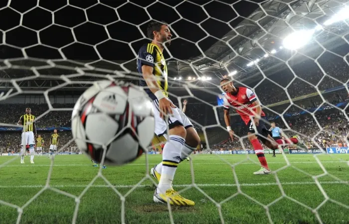 Framed Print : Kieran Gibbs Scores First Arsenal Goal in Champions League Against Fenerbahce, Istanbul 2013