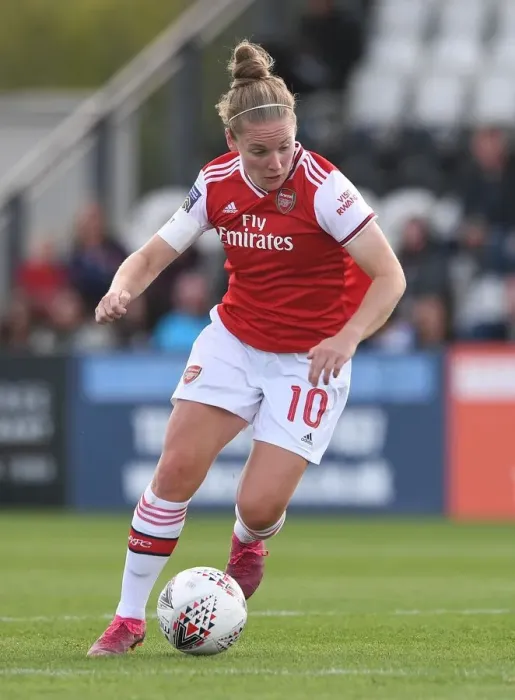 Framed Print : Kim Little's Brilliant Performance: Arsenal Women Dominate West Ham United in WSL Match