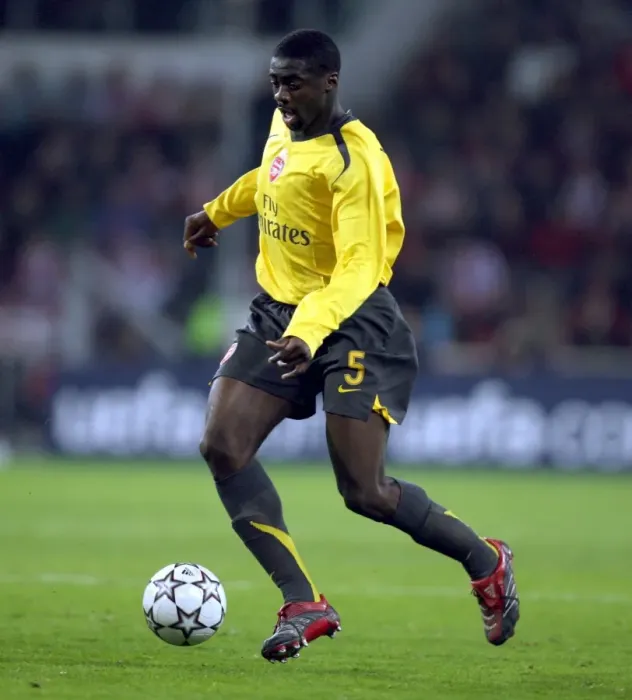 Framed Print : Kolo Toure's Victory: Arsenal's 1:0 Win Over PSV Eindhoven in the UEFA Champions League, 2007