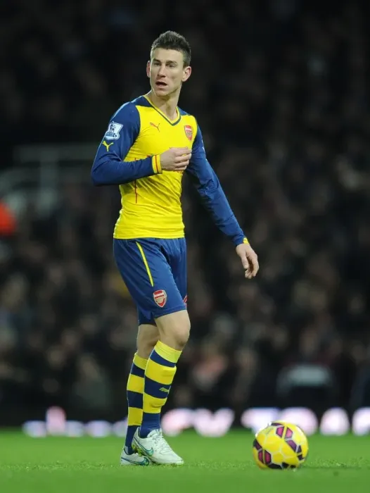 Framed Print : Koscielny in Action: West Ham United vs Arsenal, Premier League 2014-15