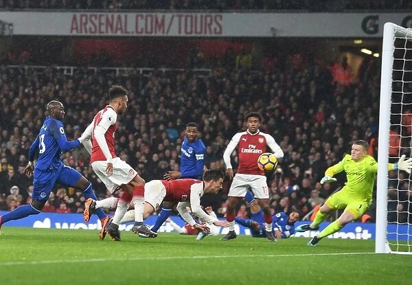 Koscielny Scores Stunning Header: Arsenal vs Everton, Premier League 2017-18