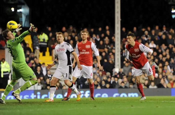 Framed Print : Koscielny Scores the Winner: Fulham vs. Arsenal, Premier League 2011-12