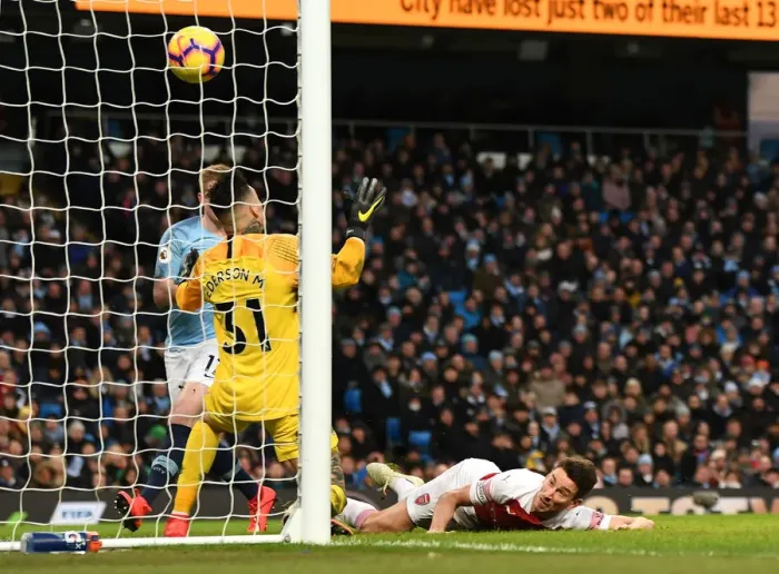 Framed Print : Koscielny Strikes: Manchester City vs. Arsenal, Premier League 2018-19 Framed Print : Koscielny Strikes: Manchester City vs. Arsenal, Premier League 2018-19