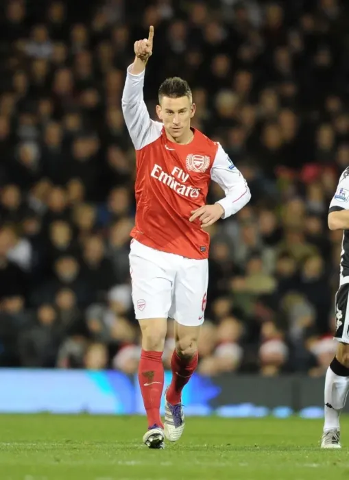 Framed Print : Koscielny's Stunner: Arsenal's Winning Goal vs. Fulham (2011-12) Framed Print : Koscielny's Stunner: Arsenal's Winning Goal vs. Fulham (2011-12)