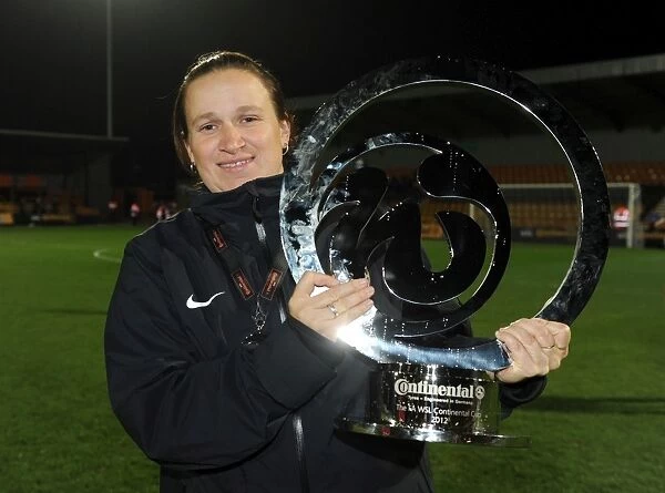 Laura Harvey Lifts the WSL Continental Cup with Arsenal Ladies FC after Victory over Birmingham City