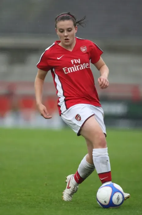 Framed Print : Lauren Bruton's Stunning Hat-Trick: Arsenal Crushes PAOK Thessaloniki 9-0 in UEFA Women's Champions League