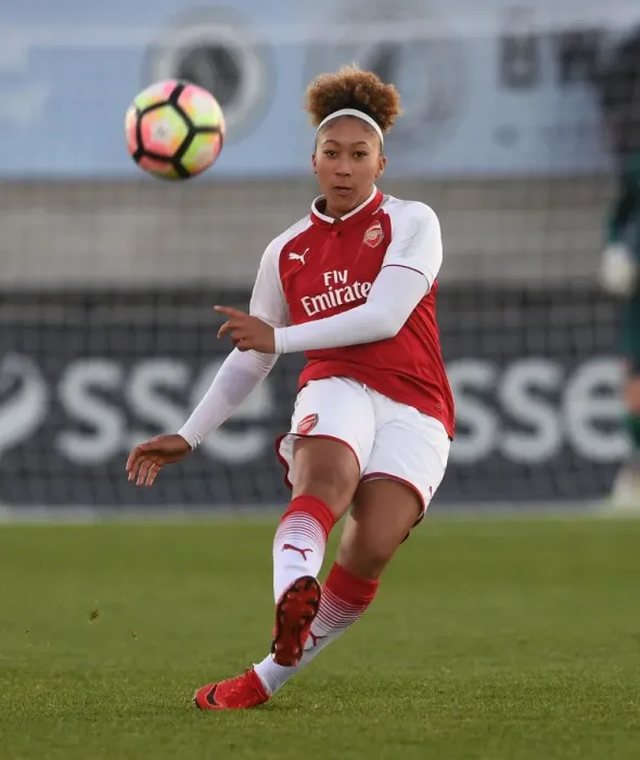 Framed Print : Lauren James in Action: Arsenal Women vs Sunderland (2017-18)