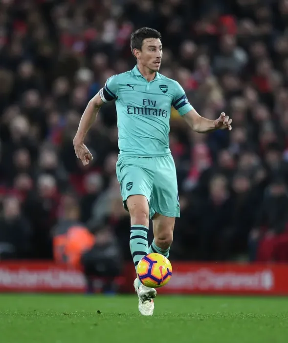 Framed Print : Laurent Koscielny in Action: Liverpool vs. Arsenal, Premier League 2018-19 Framed Print : Laurent Koscielny in Action: Liverpool vs. Arsenal, Premier League 2018-19
