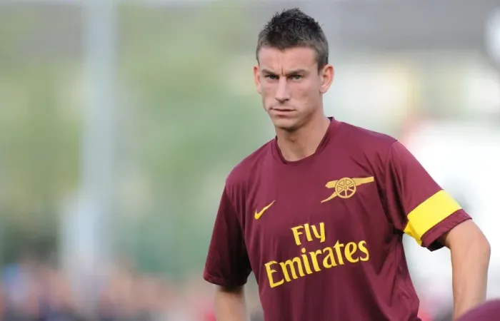 Framed Print : Laurent Koscielny (Arsenal). SC Neusiedl 0: 4 Arsenal, Sportzentrum Neusiedl