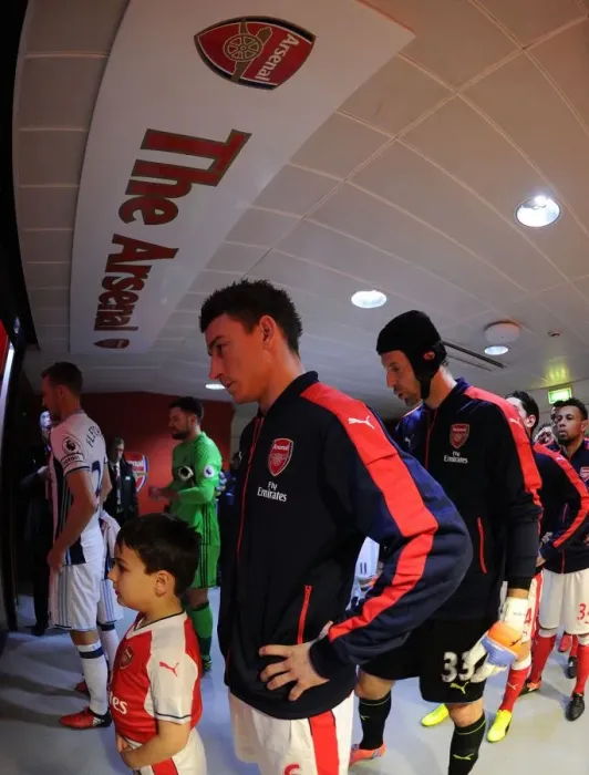 Framed Print : Laurent Koscielny: Arsenal's Defensive Fortitude Before West Bromwich Albion (2016-17)