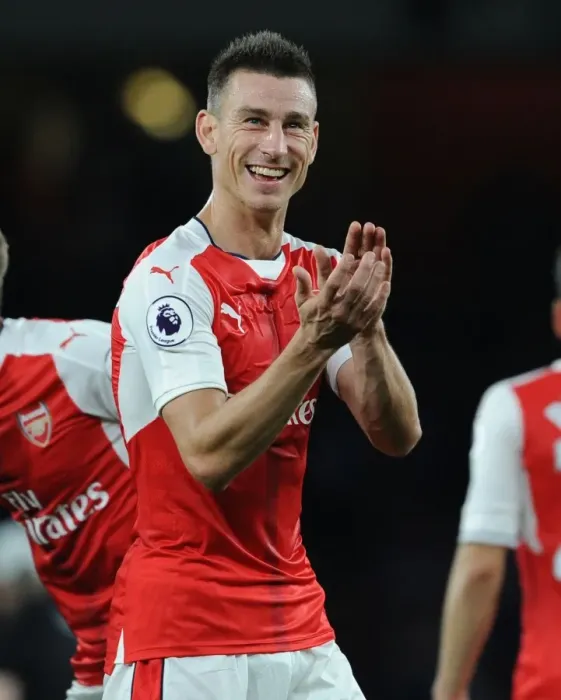 Framed Print : Laurent Koscielny's Emotional Reaction: Arsenal's Heartbreaking Loss to Chelsea, 2016-17 Premier League