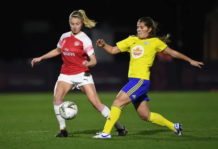 Framed Print : Leah Williamson vs. Paige Williams: A Battle in the FA WSL Continental Tyres Cup