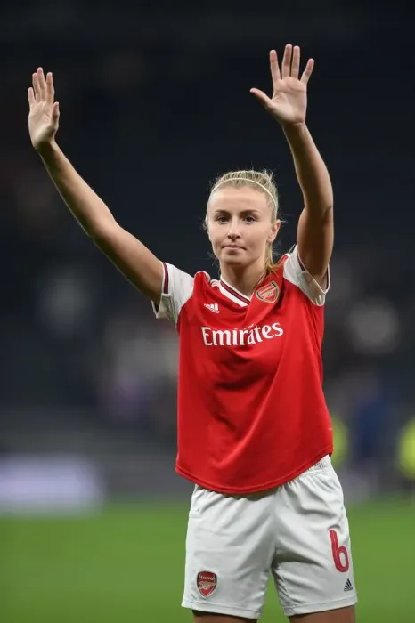 Framed Print : Leah Williamson's Emotional Reaction: Arsenal FC Tops Tottenham Hotspur in FA WSL Clash