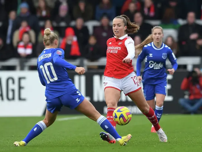 Framed Print : Lia Walti Scores the Game-Winning Goal: Arsenal Women Triumph Over Everton Women in FA WSL Clash